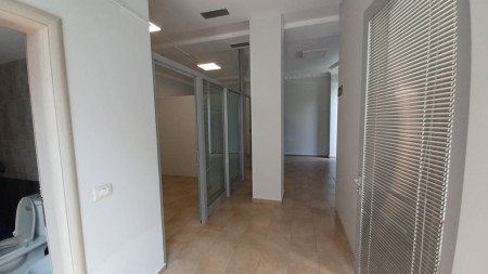 Njesi Biznesi - Shitje Rruga Faik Konica