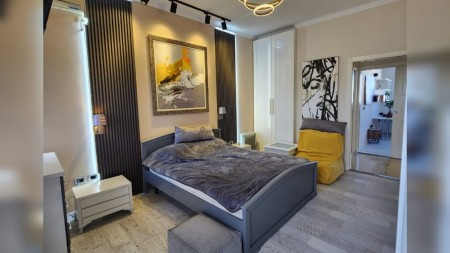 Apartament 2+1 - Shitje Rruga Grigor Durrsaku