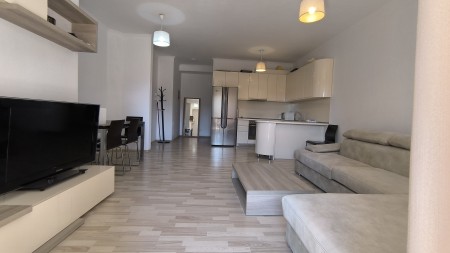 Apartament 2+1 - Qira Rruga Panorama