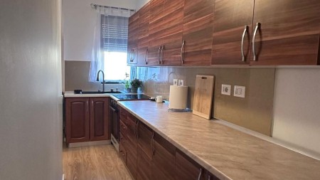 Apartament 1+1 - Shitje Rruga Nikolla Lena