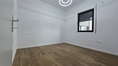 Apartament 2+1 - Shitje Rruga Beqir Luga