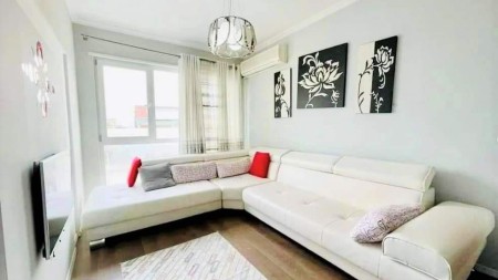 Apartment 2+1 - For Rent Rruga Eduard Mano