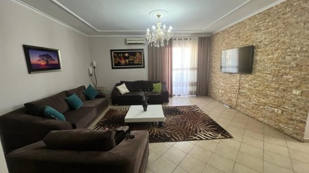Apartament 2+1 - Qira Rruga Mihal Duri
