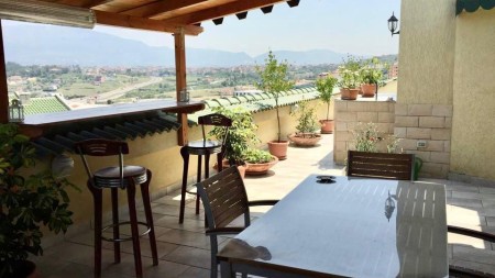 Apartament 3+1 - Shitje Rruga Liqeni i Thate