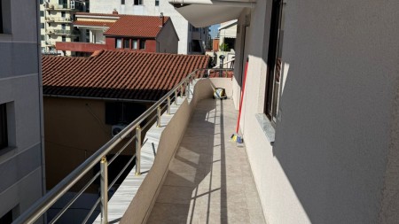 Apartament 2+1 - Qira Rruga Gramoz Pashko