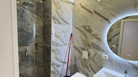 Apartament 1+1 - Shitje Rruga Astrit Losha