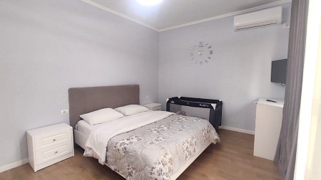 Apartament 1+1 - Shitje Rruga Kont Leopold Bertold