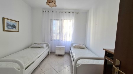 Apartament 2+1 - Qira Rruga Mikel Maruli