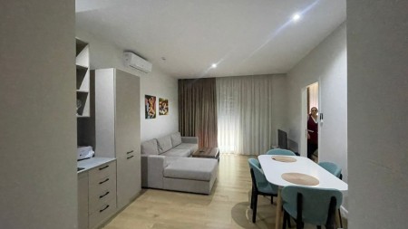 Apartament 1+1 - Shitje Rruga Aleksandër Moisiu