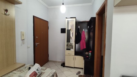 Apartment 2+1 - For sale Rruga Millosh Shutku