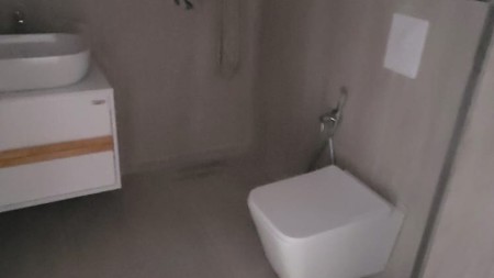 Apartament 1+1 - Shitje Rruga Eshref Frasheri