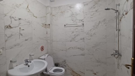 Njesi Biznesi - Qira Rruga Sulejman Delvina