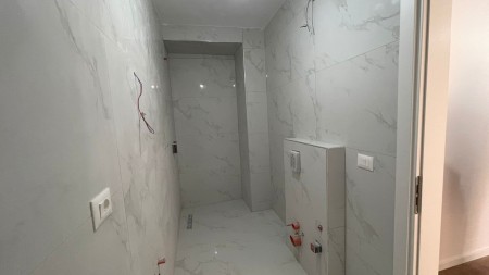 Apartament 1+1 - Shitje Rruga Margarita Tutulani