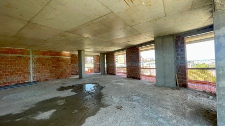 Apartment 2+1 - For sale Rruga Liqeni i Thate