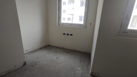 Apartment 2+1 - For sale Rruga Mine Peza