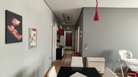 Apartment 2+1 - For sale Rruga Hamdi Sina