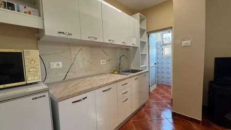 Apartament 1+1 - Shitje Rruga Qemal Stafa