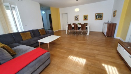 Apartment 3+1 - For sale Rruga e Elbasanit